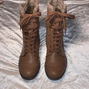 Brown ankle boots size 7